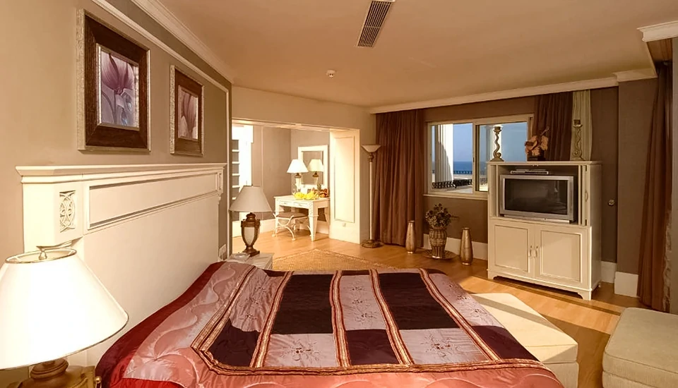 هتل دلفین دیوا پریمیر آنتالیا